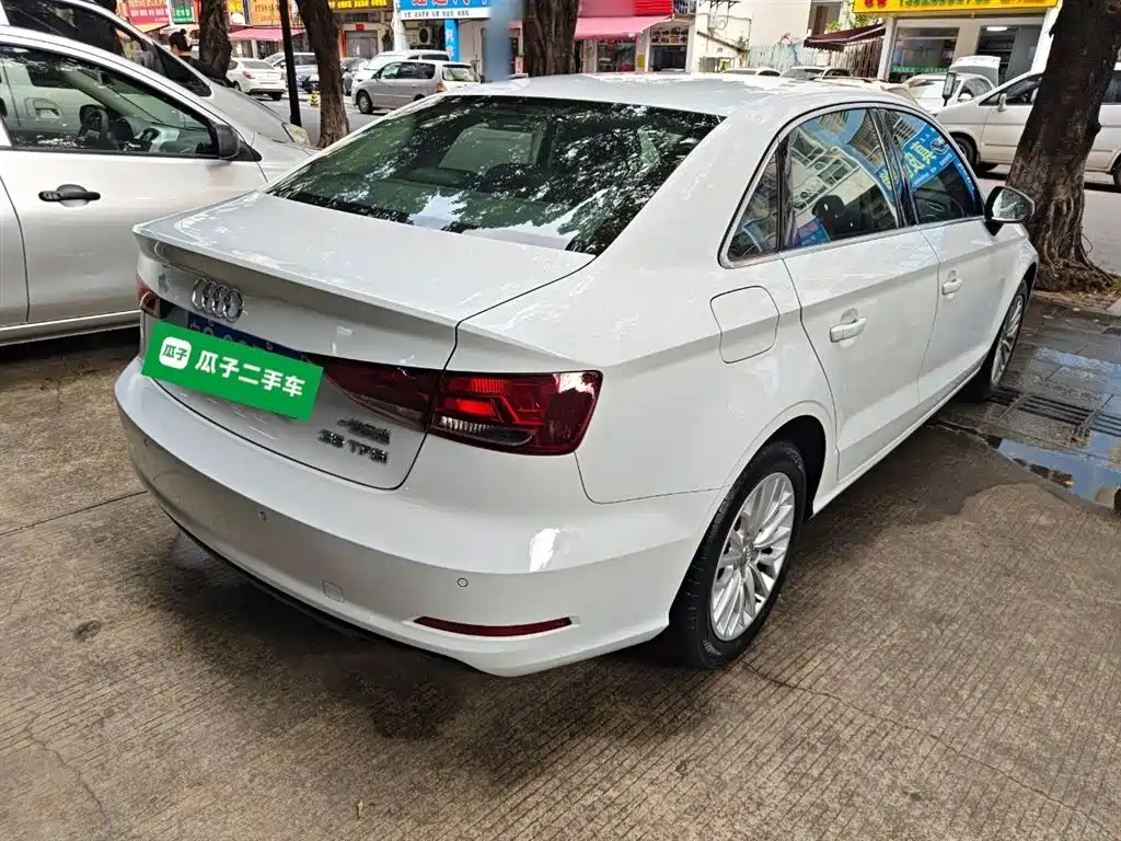 Audi A3 2016 Limousine 35 TFSI Progressive фото 23