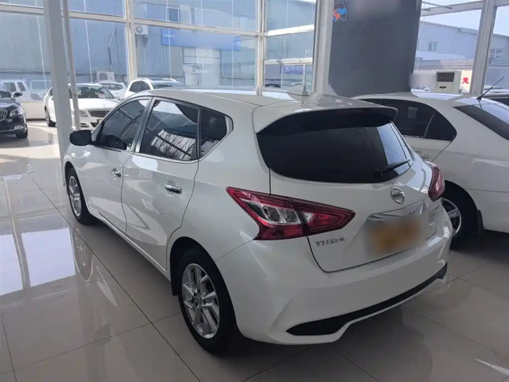 Nissan Tiida 2023 2024 1.6L CVT Smart Drive Edition