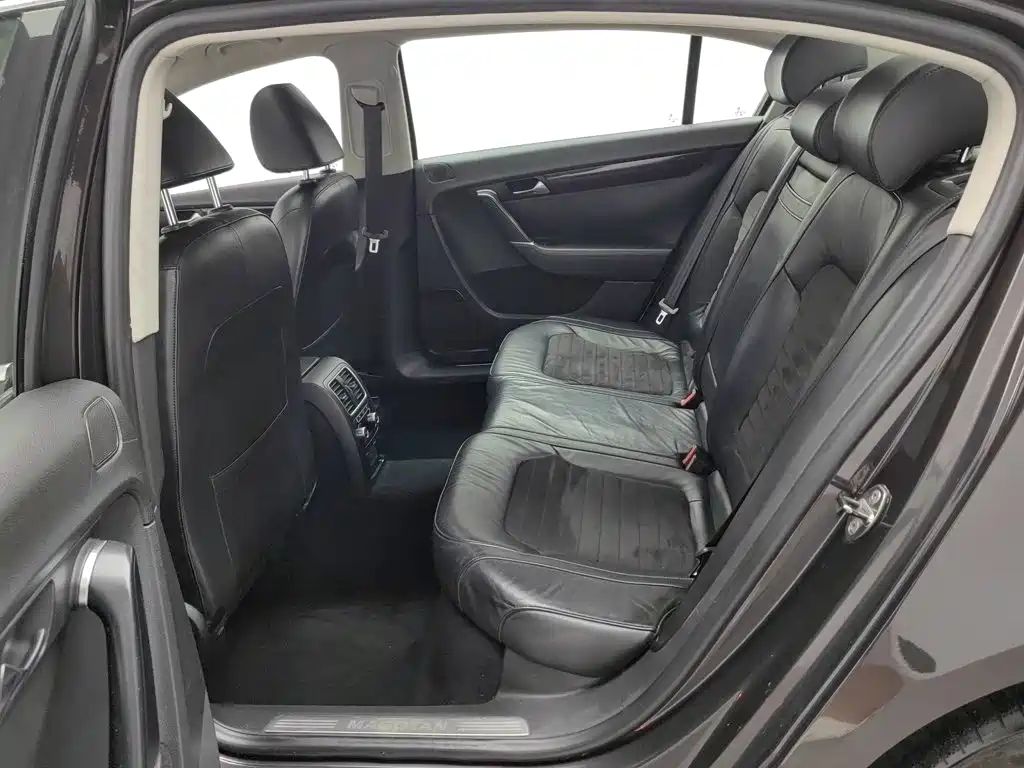Photo 15 - Volkswagen Magotan