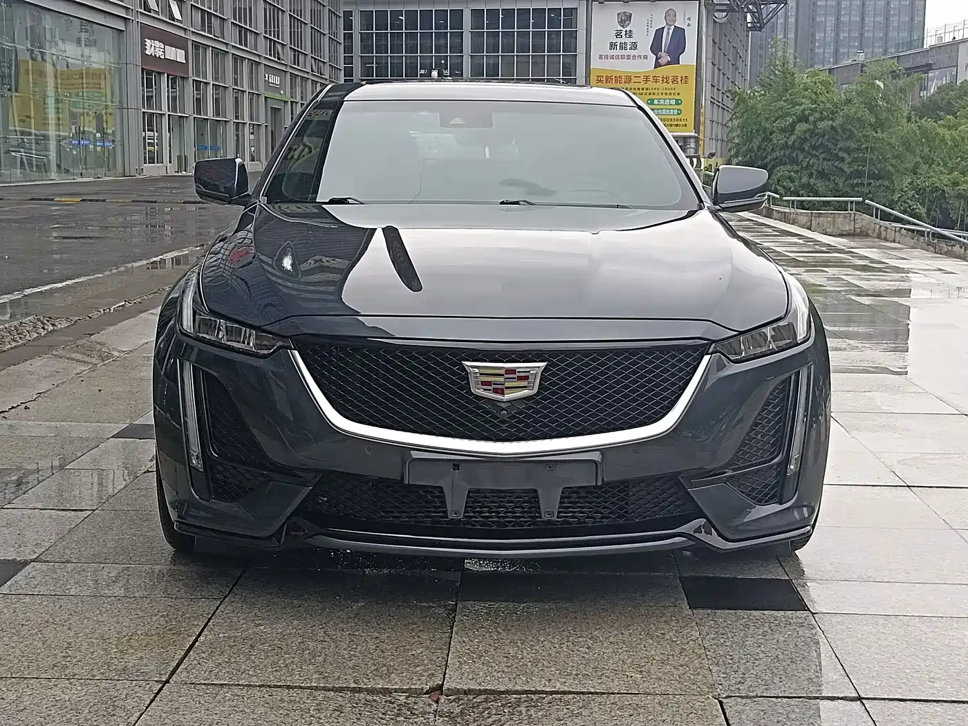 Фото 2 - Cadillac CT5