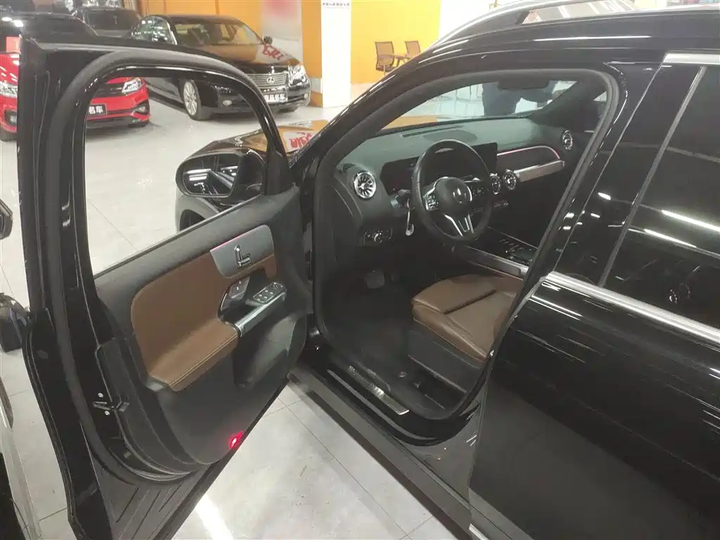 Mercedes-Benz GLB 2022 Facelift II GLB 200 Dynamic фото 16