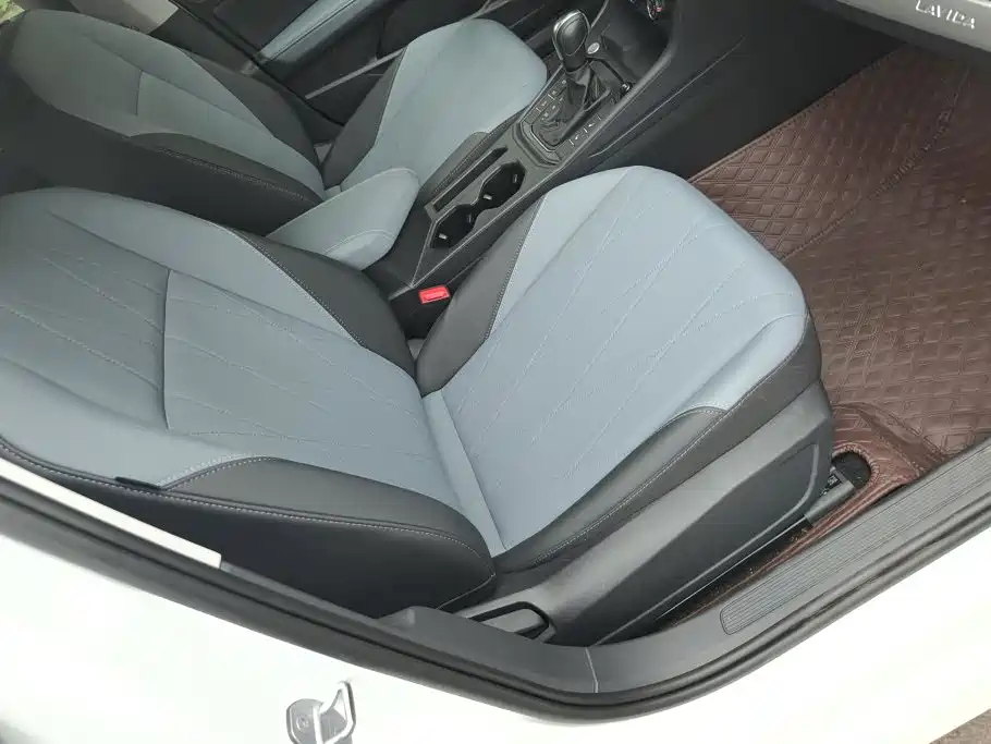 Volkswagen Lavida 2026 2024 Model 1.5L Automatic Starlight 5 Million Edition