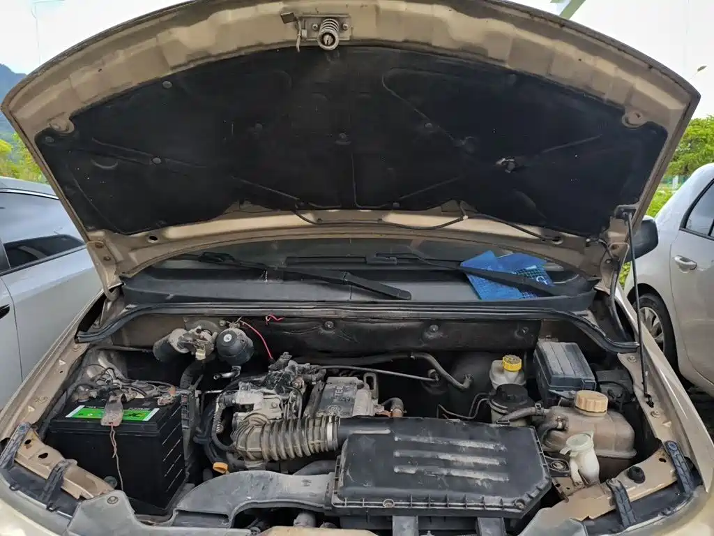 Wuling Motors Wuling Hongguang 2015 2014 Model 1.2L Base Version China IV
