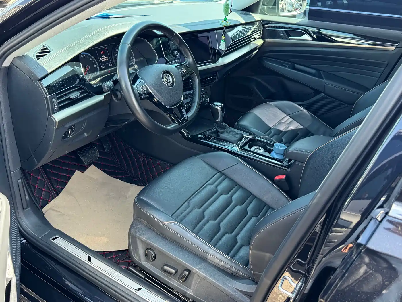 VOLKSWAGEN PASSAT NEW ENERGY