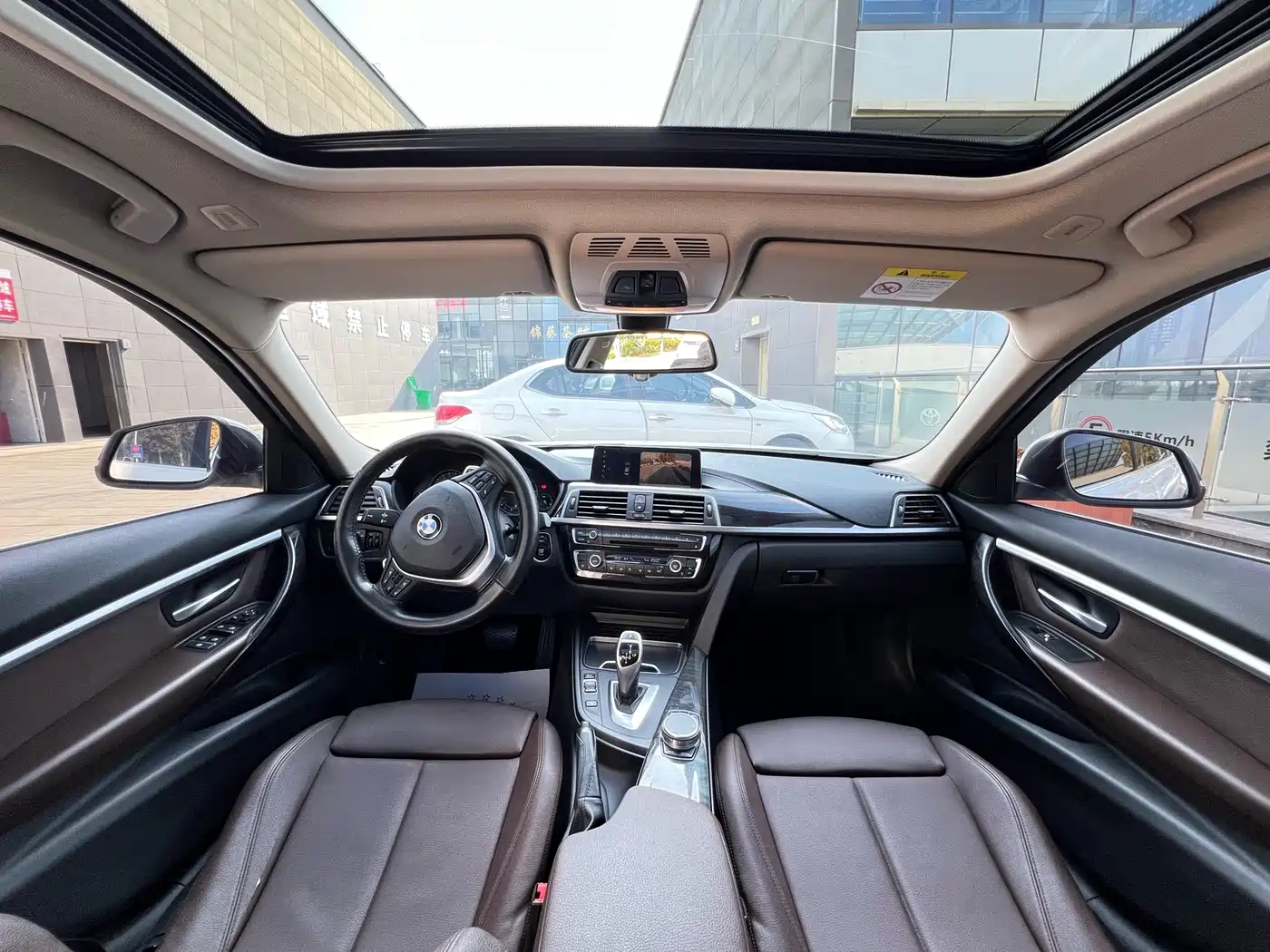 BMW 3 Series 2018 320Li Leading Luxury Package фото 10