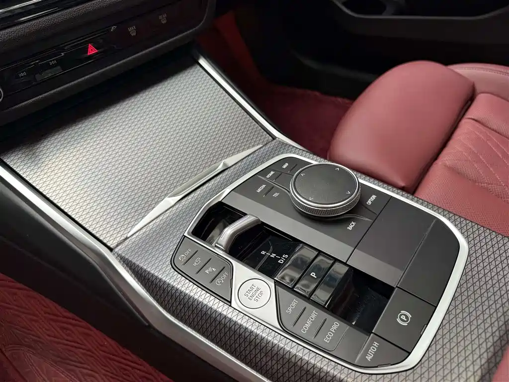BMW 3 Series 2023 325Li M Sport Black Night Package фото 15