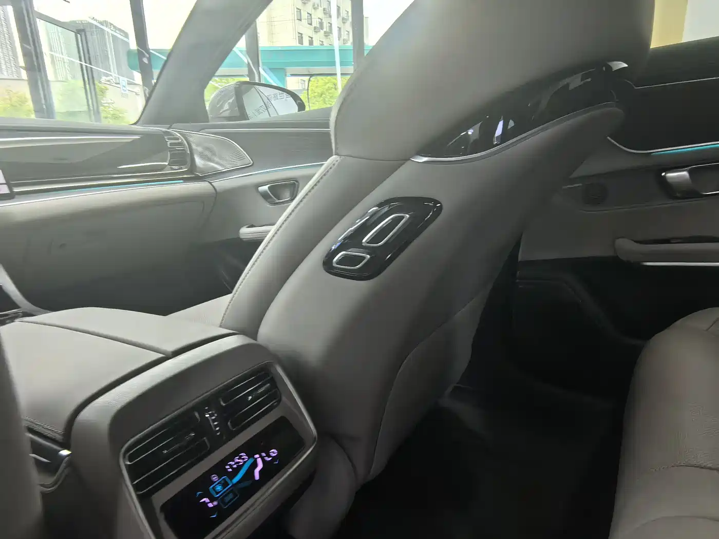 BYD Han 2025 DM-i 125KM LiDAR Smart Driving фото 16
