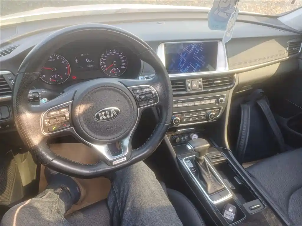 Kia K5 2016 1.6T Automatic LUX фото 10