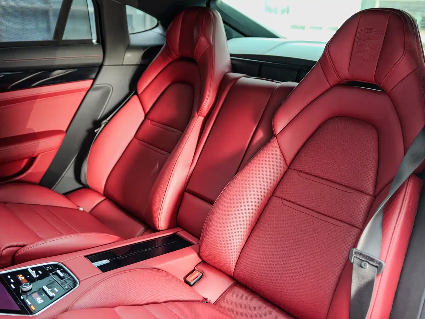 Porsche Panamera 2022 Panamera 4 Executive Long Wheelbase 2.9T фото 10