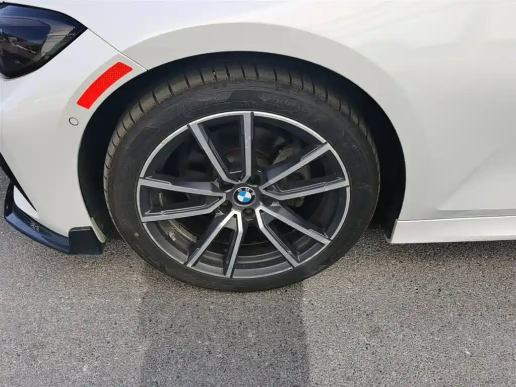 BMW 3 Series 2021 325Li M Sport Package фото 23