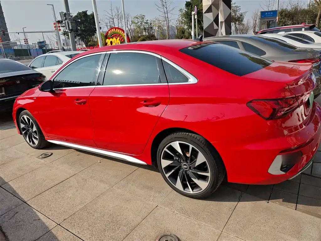 Audi A3 2022 A3L Limousine 35 TFSI Style Sport фото 4