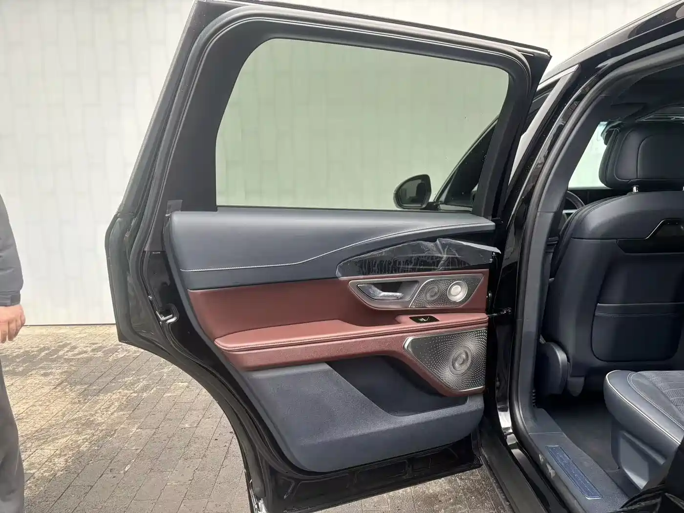 LINCOLN NAVIGATOR