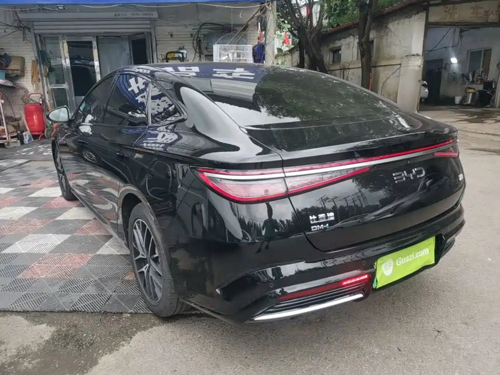 BYD Seal 2024 2024 Glory Edition DM-i 1.5L 121km Prestige