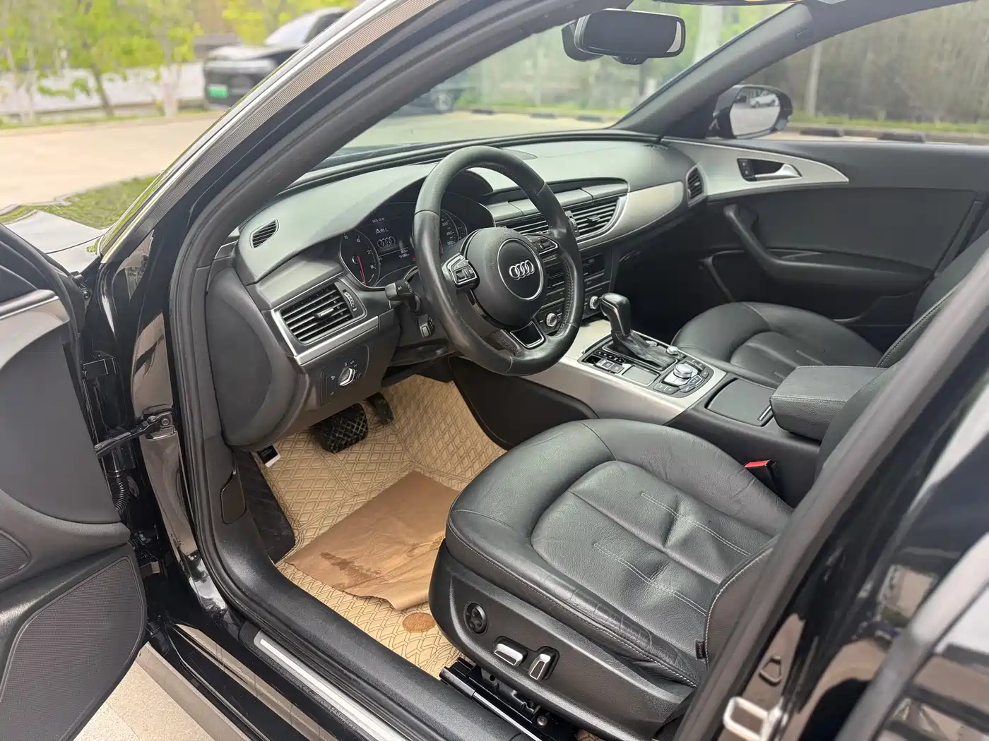 Audi A6L 2018 30th Anniversary 35 TFSI Sport фото 6