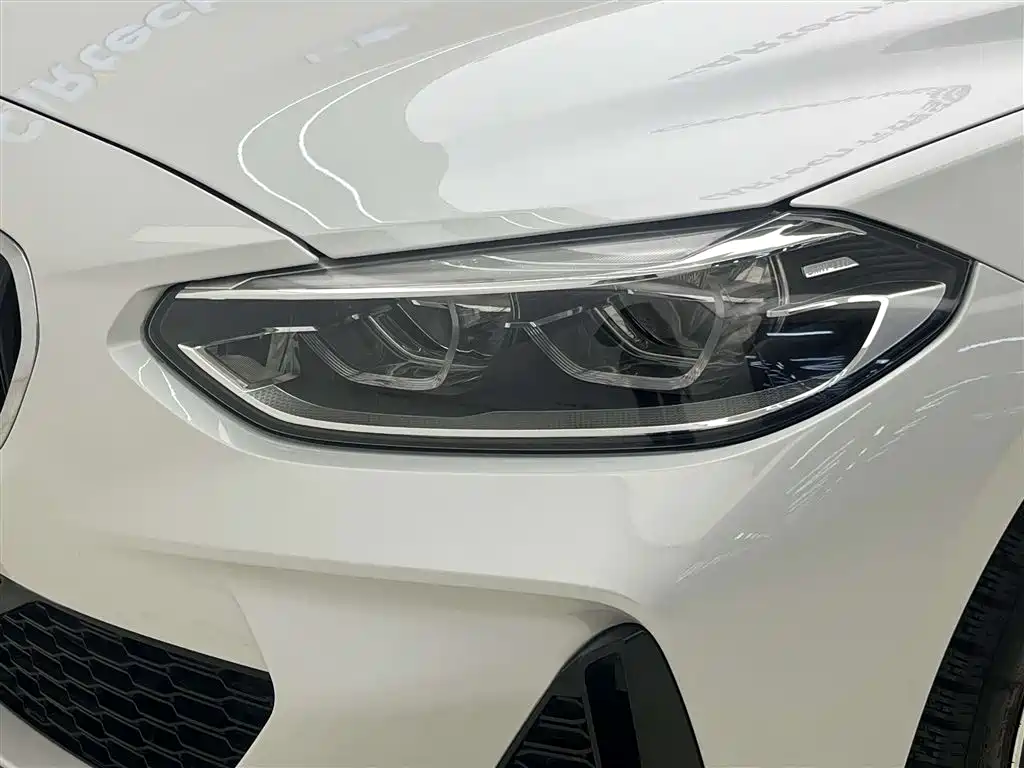 BMW 1 Series 2023 120i M Sport фото 6