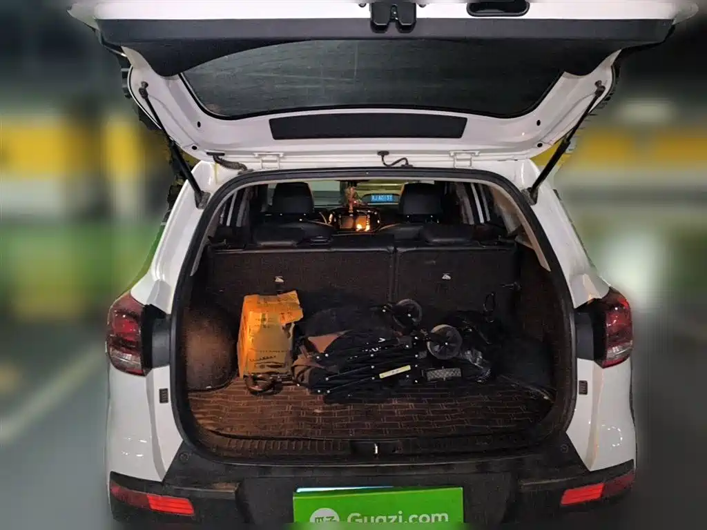 Kia KX3 Smart Run 2015 1.6L Automatic 2WD DLX фото 10