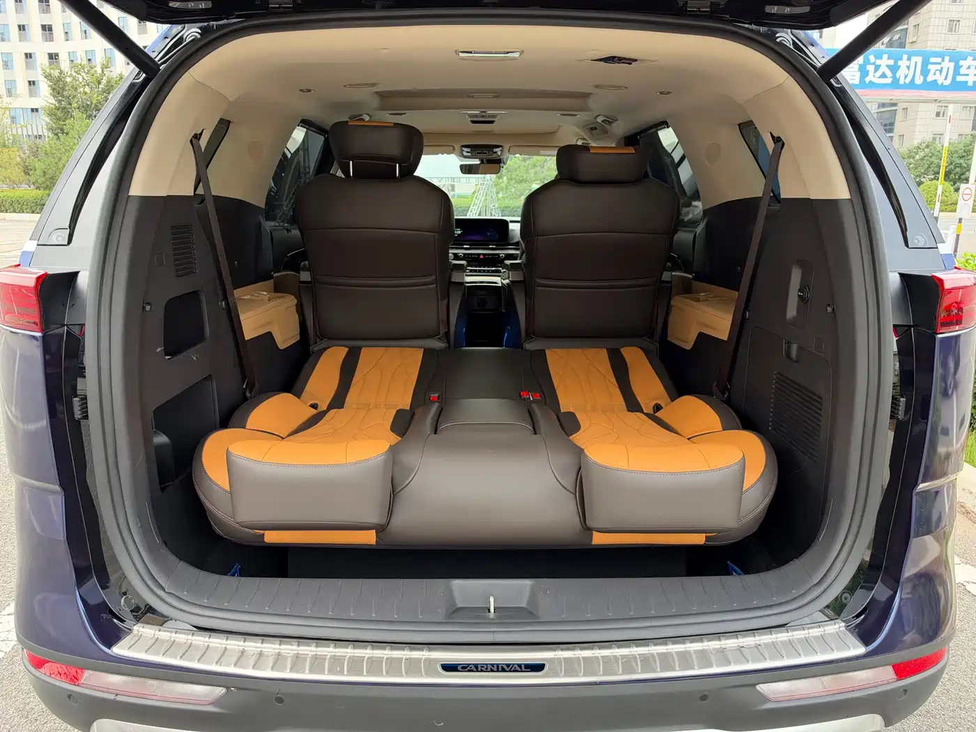 Kia Carnival 2022 2021 2.0T Flagship Edition