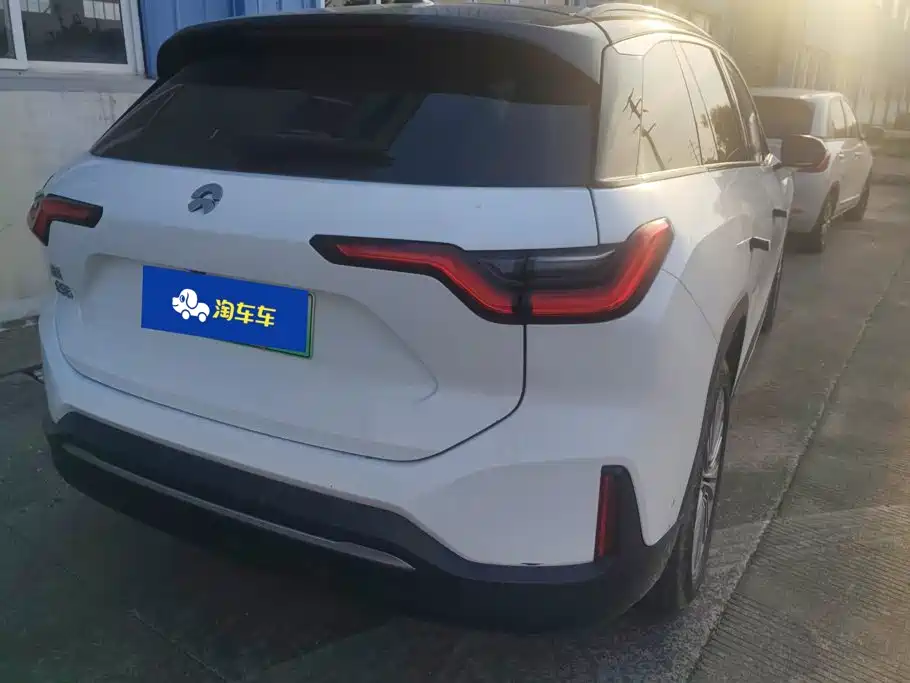 Фото 3 - NIO ES6