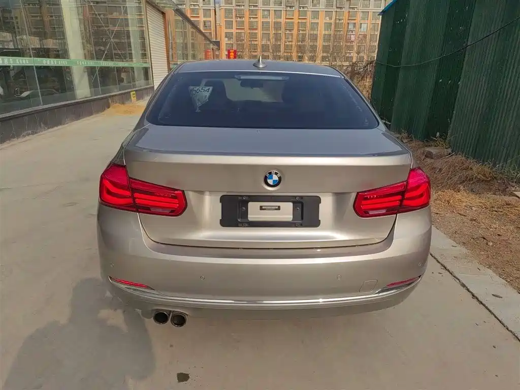BMW 3 Series 2017 320Li Fashion фото 4