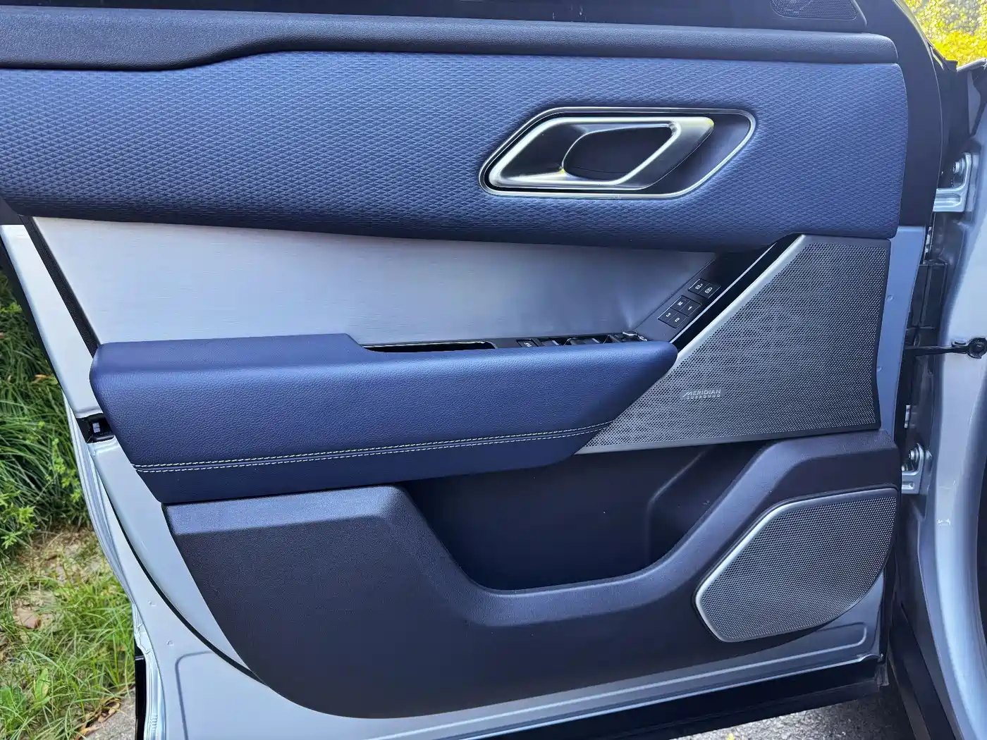 Land Rover Range Rover Velar 2021 P340 R-DYNAMIC SE фото 15