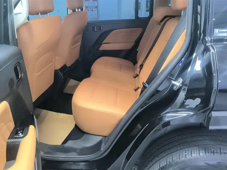 Haval Meng Long NEV 2023 Hi4 102 Explorer Edition фото 11