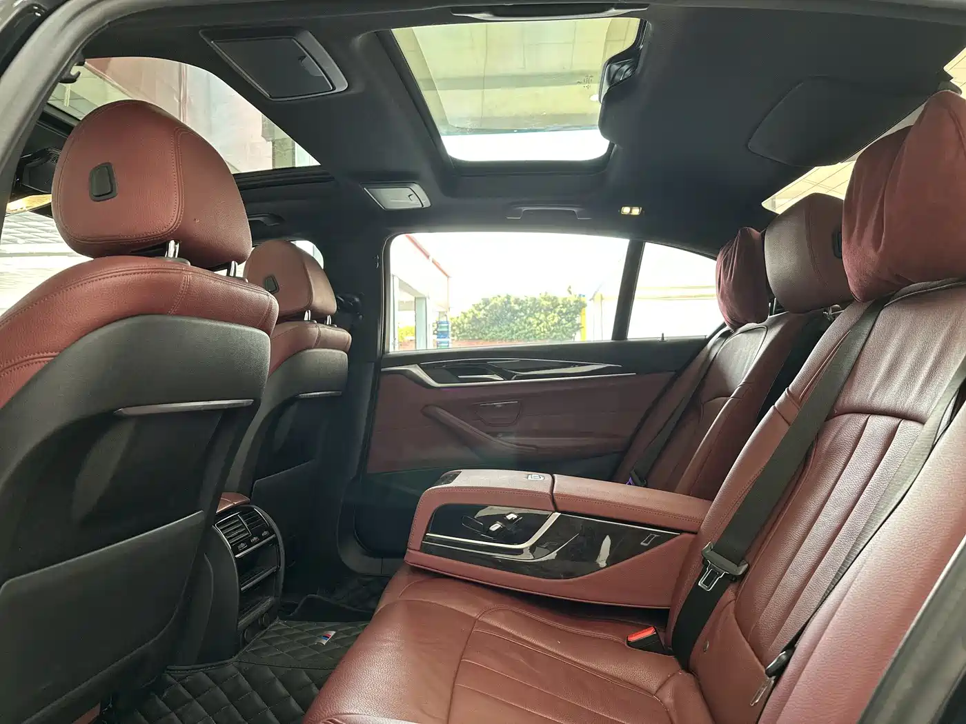 BMW 5 Series 2019 Facelift 530Li Leading M Sport Package фото 12