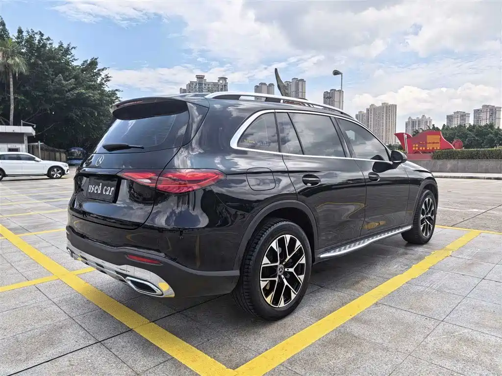 Mercedes-Benz GLC 2024 GLC 260 L 4MATIC Dynamic 5-seater фото 5