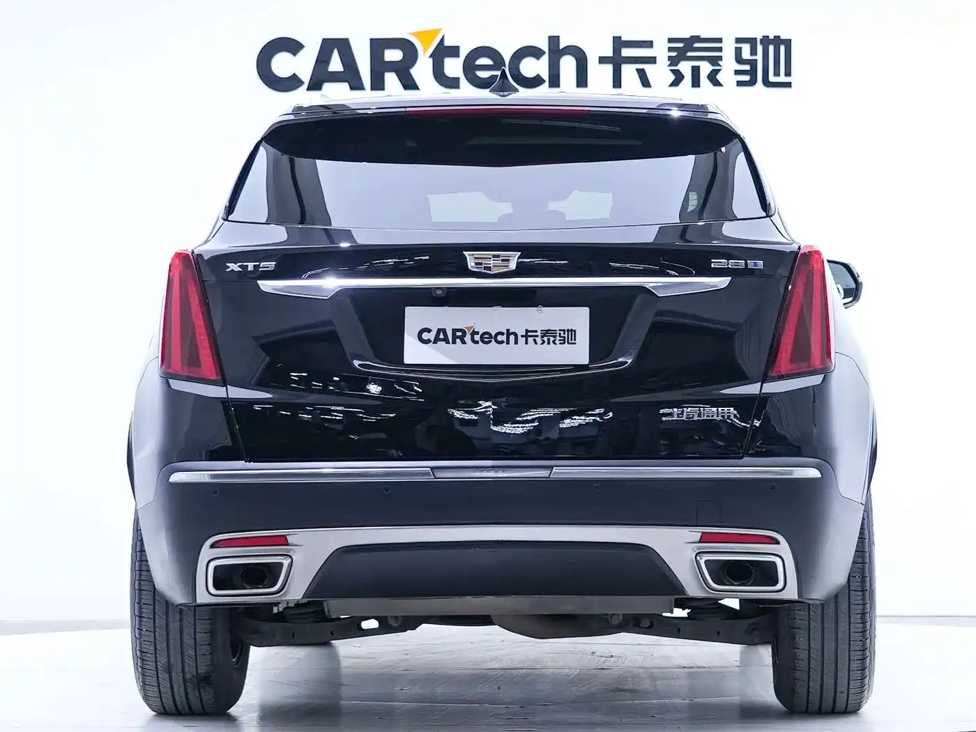 Cadillac XT5 2022 2.0T 2WD Luxury фото 4