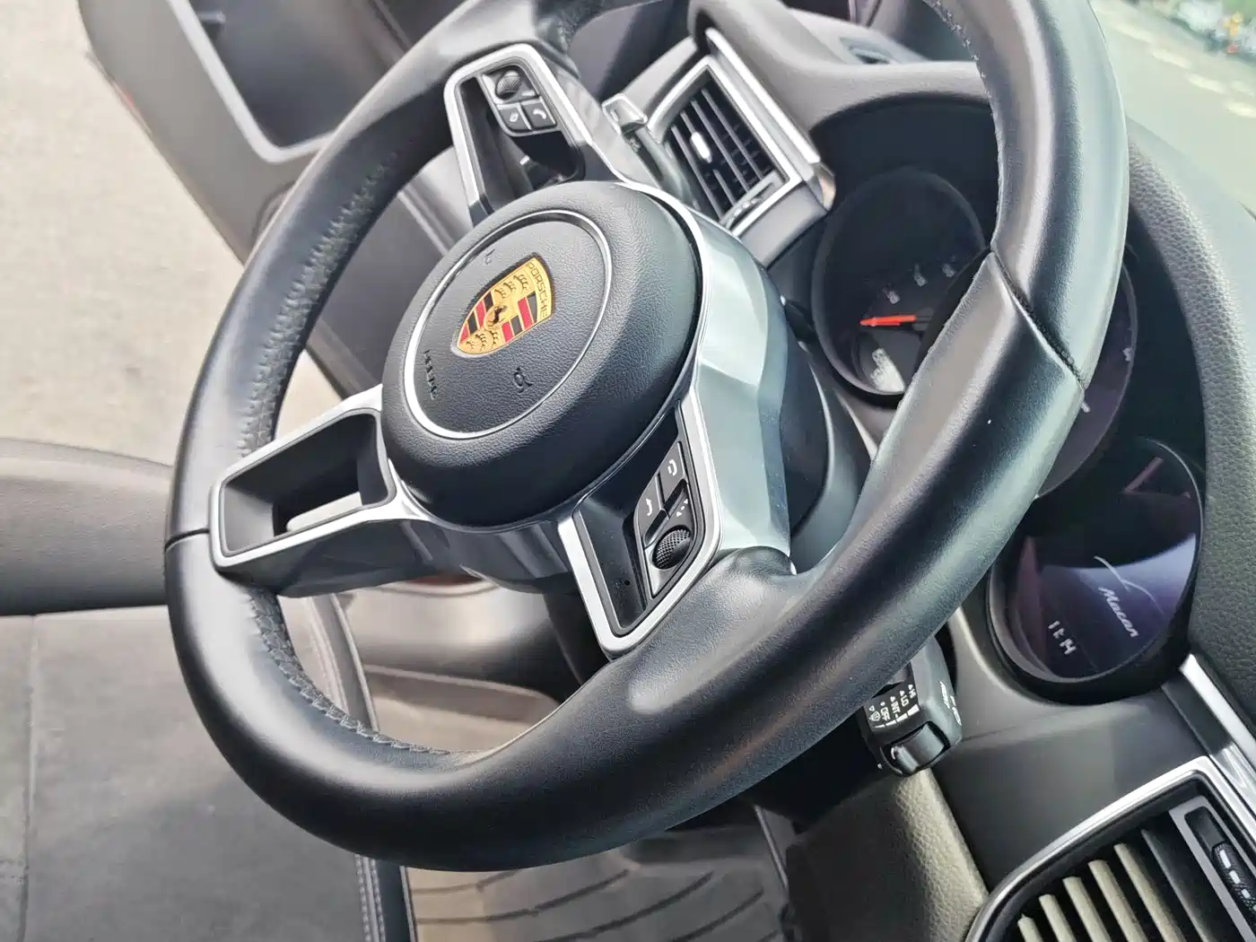 Porsche Macan 2018 Macan 2.0T фото 13