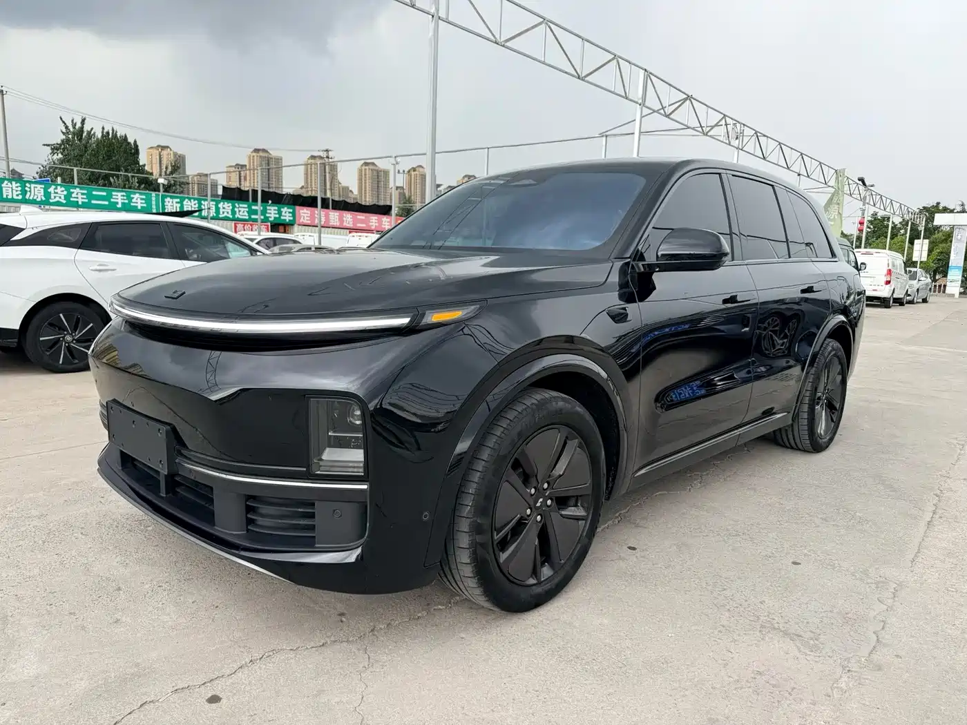 Li Auto L8 2024
