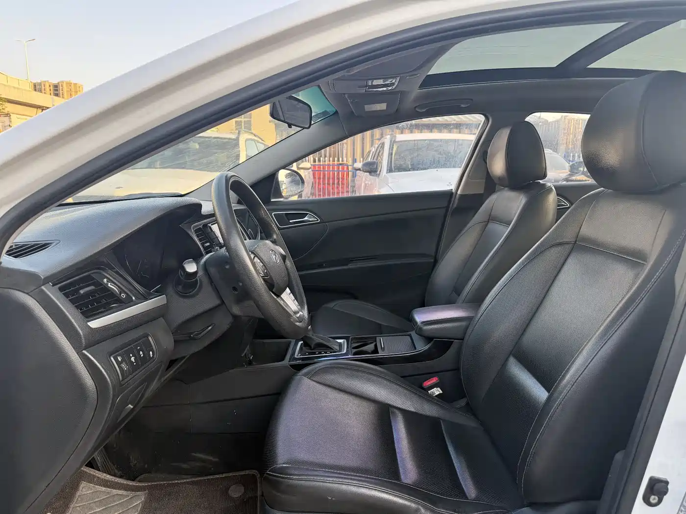Hyundai Mistra 2019 1.8L Automatic Intelligent GLS Commemorative Edition China VI фото 4