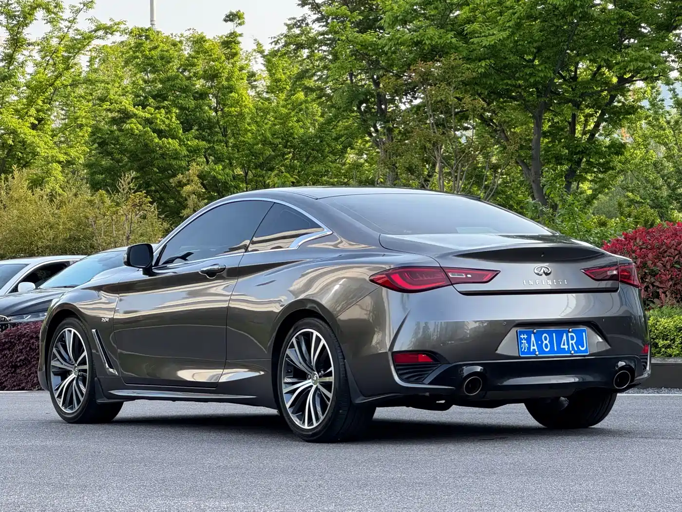 Infiniti Q60 2019 2.0T Luxury Edition фото 4