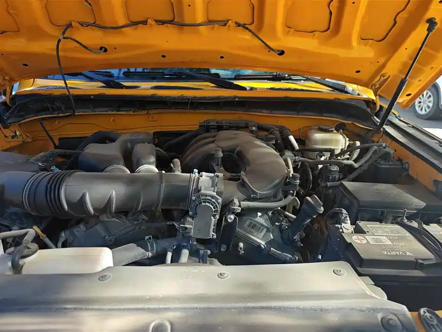 Toyota FJ Cruiser 2013 4.0L фото 10