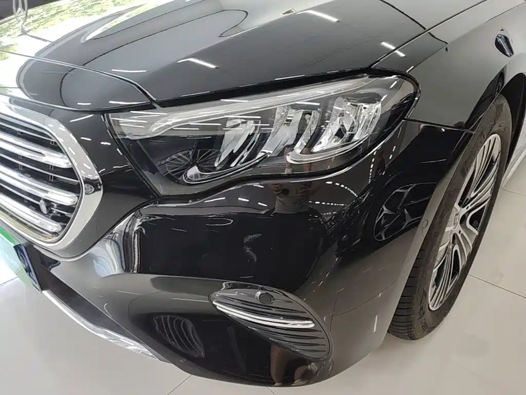 Mercedes-Benz E-Class 2026 2025 E 260 L
