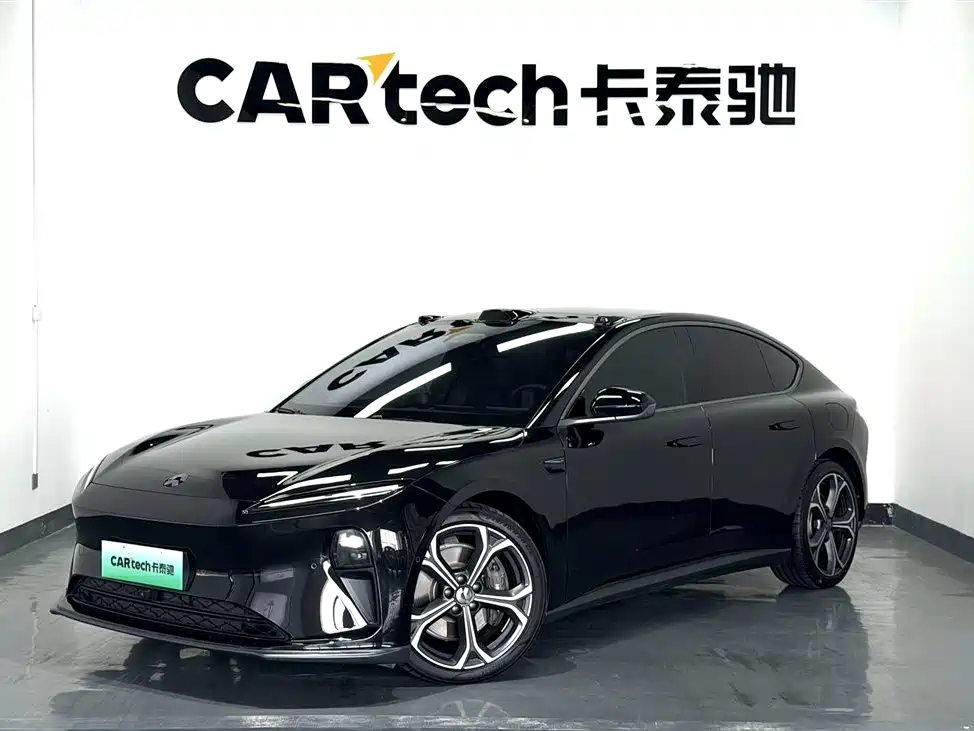 NIO ET5 2022