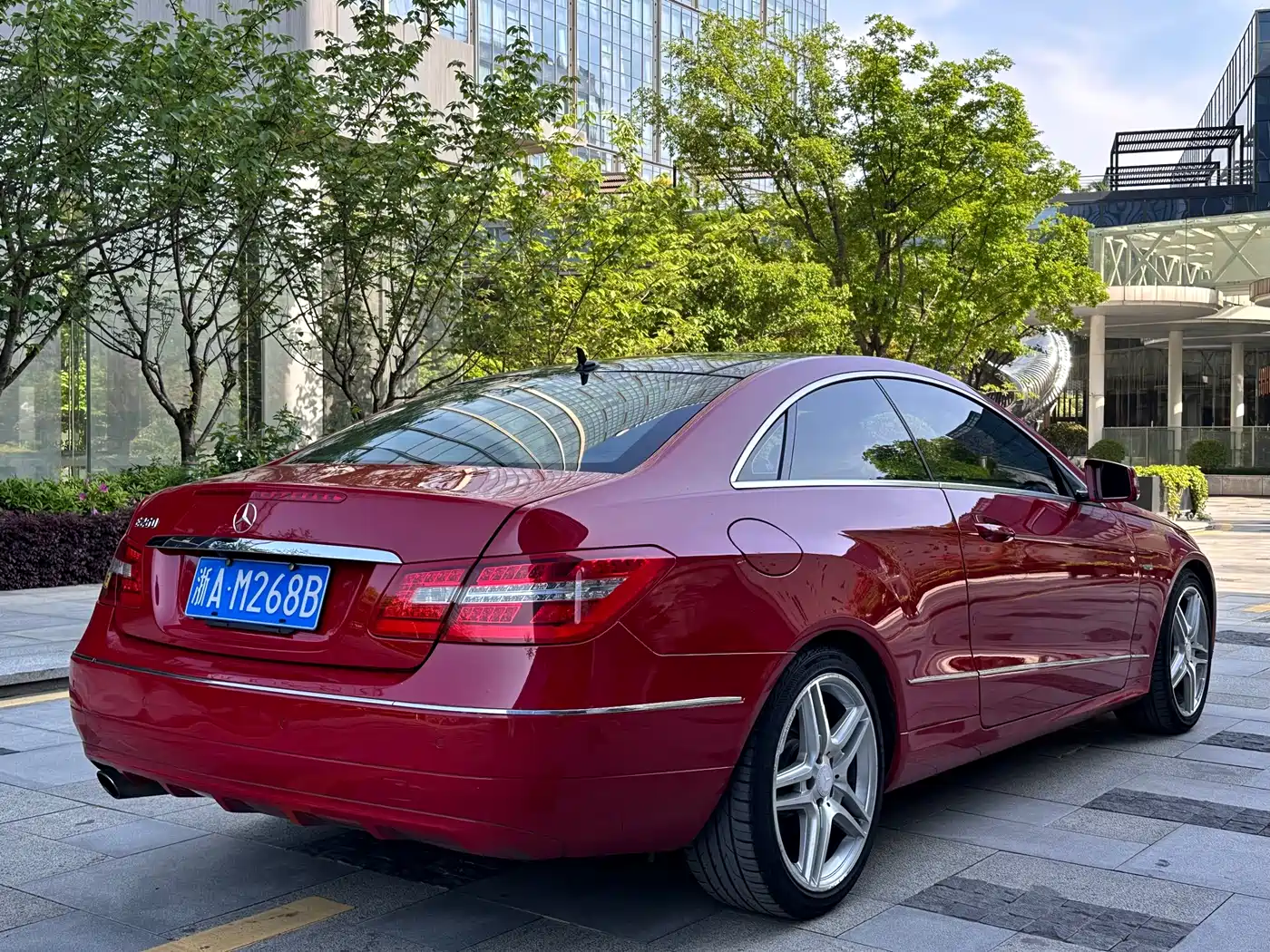 Mercedes-Benz E-Class (Import) 2011 E 260 CGI Coupe фото 4