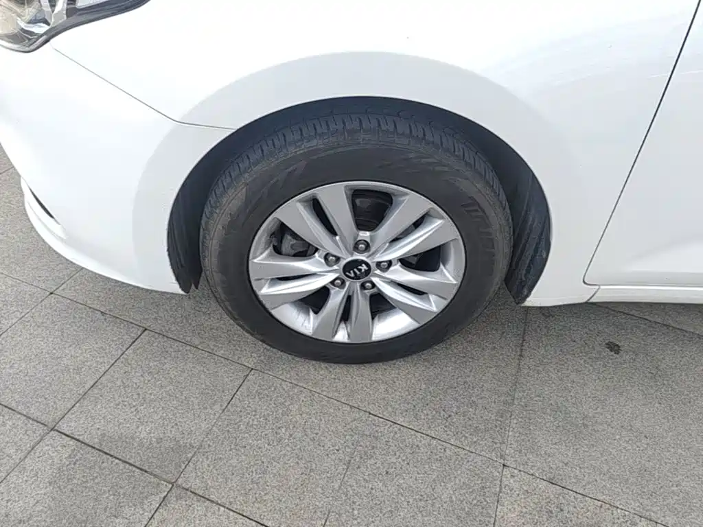 Kia K4 2015 2014 1.8L Automatic GLS