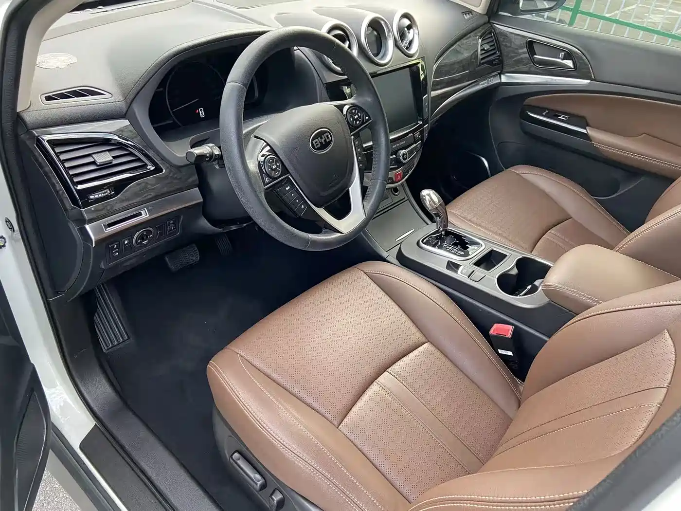 BYD S7 2016 2016 2.0T Auto Premium Plus