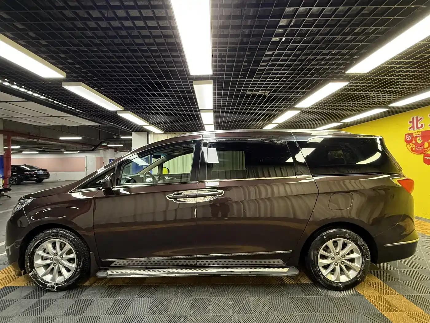 Buick GL8 2017 ES 28T Premium China V фото 13