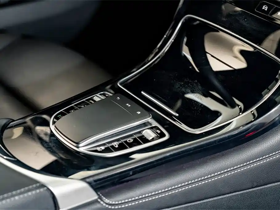 Mercedes-Benz GLC Coupe 2020 GLC 260 4MATIC Coupe SUV фото 20