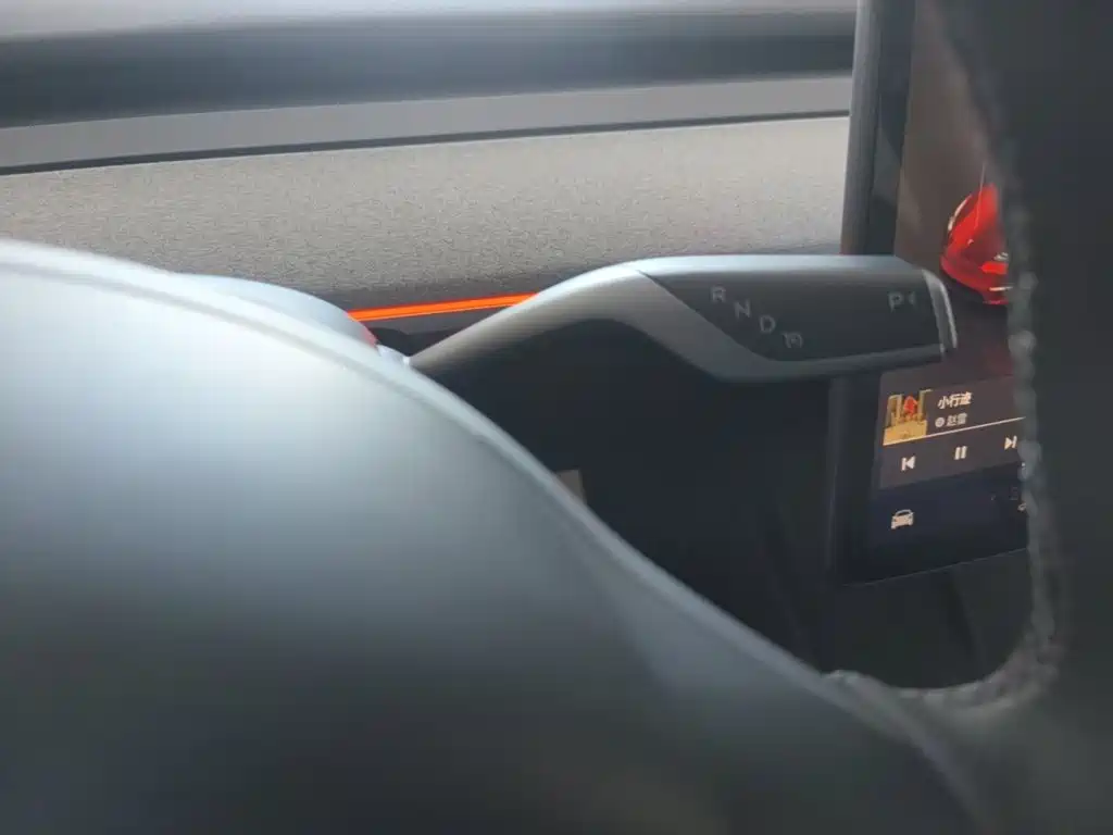 Photo 14 - Tesla Model Y