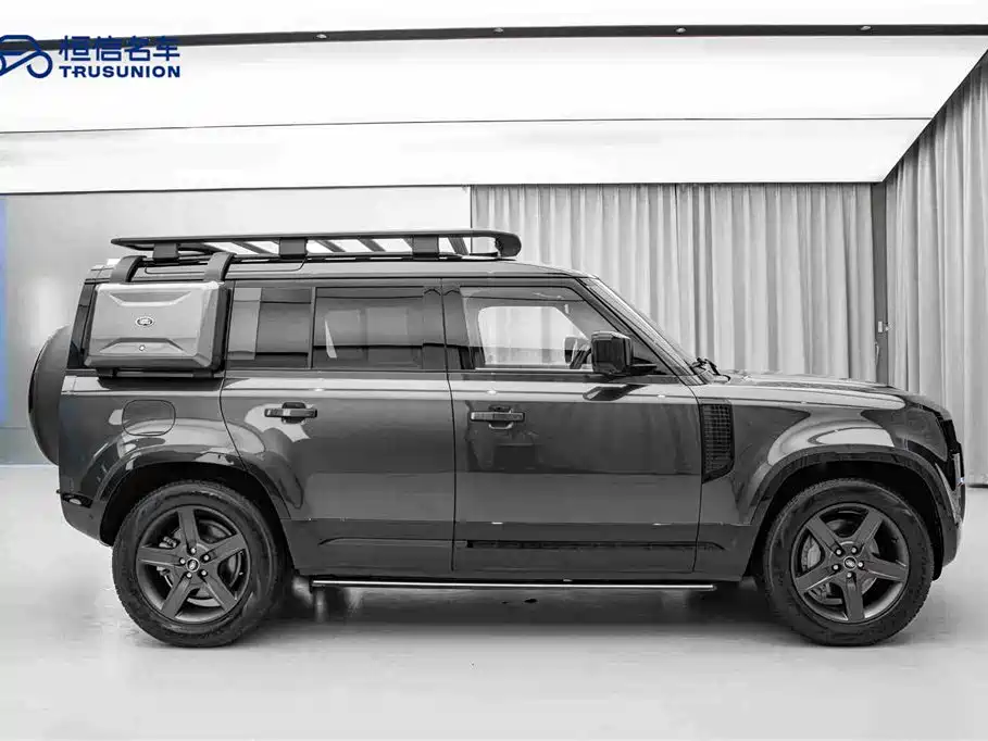 Land Rover Defender 2023 Facelift 110 3.0T P400 X-DYNAMIC HSE фото 4