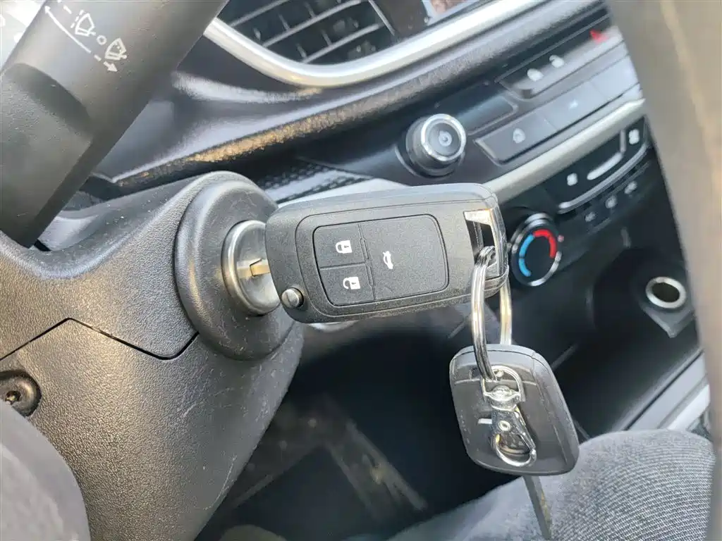 Buick Excelle 2021 Facelift 1.3T Auto Mild Hybrid Elite фото 11