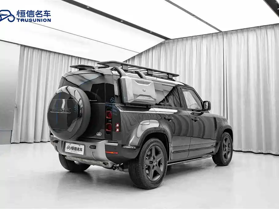 Land Rover Defender 2023 Facelift 110 3.0T P400 X-DYNAMIC HSE фото 5