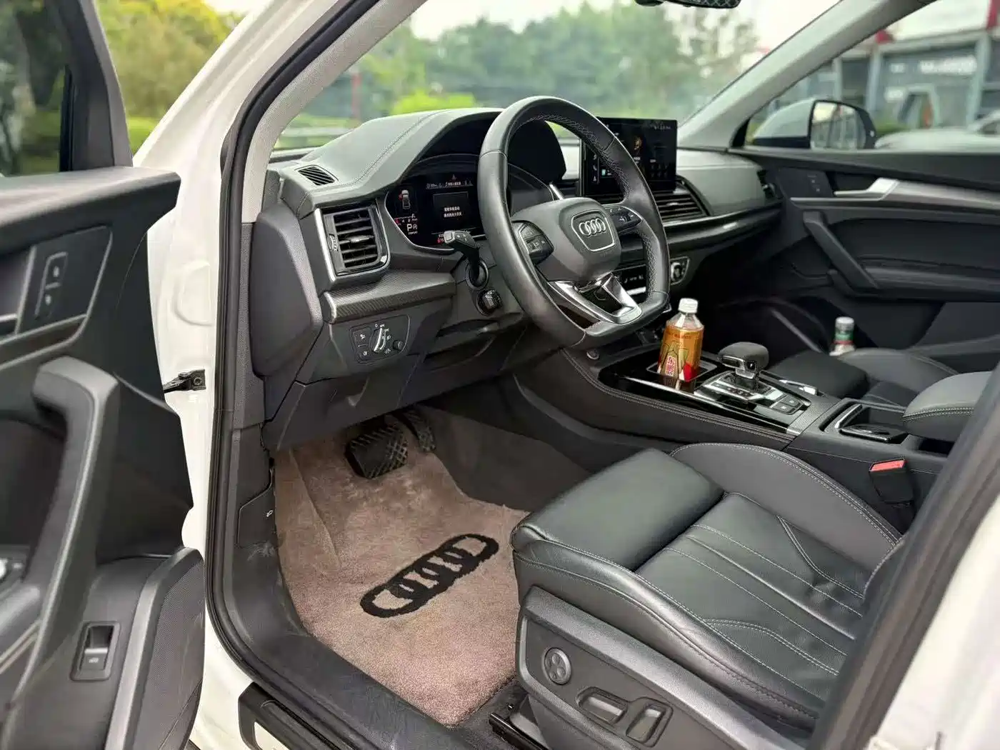 Фото 4 - Audi Q5L