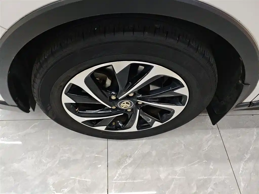 Toyota IZOA 2020 2.0L Yi Xiang CARE фото 23