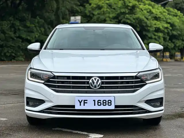 Volkswagen Sagitar 2019 200TSI DSG Comfort Edition China VI — фото 2