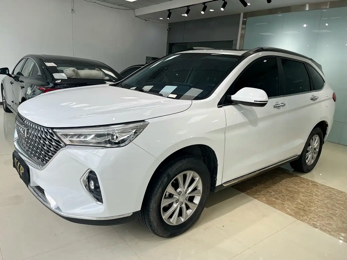 Haval M6 2023 2023 PLUS 1.5T DCT Luxury Smart Connect