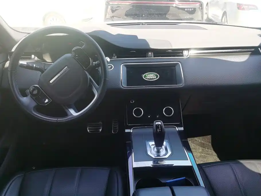 LAND ROVER RANGE ROVER AURORA