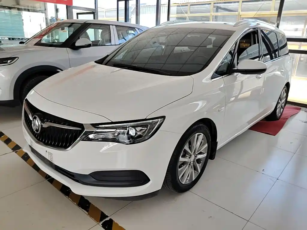Buick GL6 2021 323T Mild Hybrid Connected Luxury